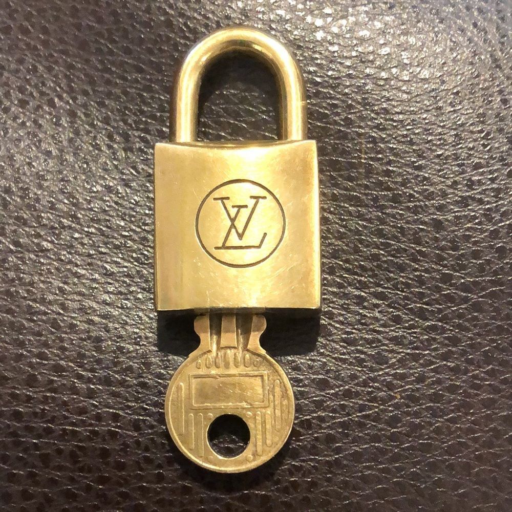 Vintage LV Louis Vuitton Padlock Lock & Key 201